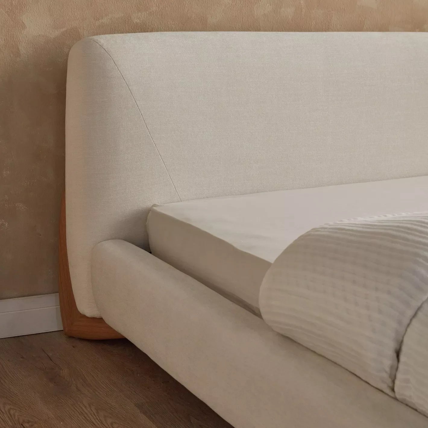 <strong>Product_type</strong>- lamsatfurniturellc