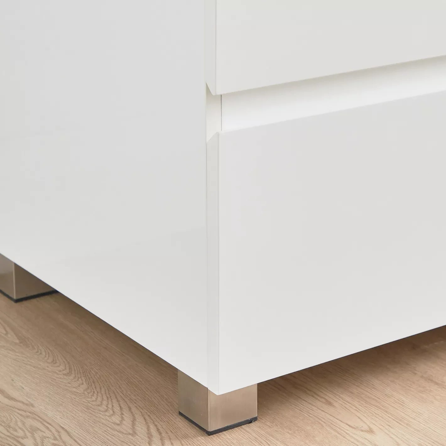 <strong>Product_type</strong>- lamsatfurniturellc