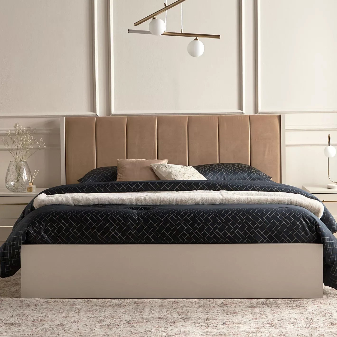 <strong>Product_type</strong>- lamsatfurniturellc