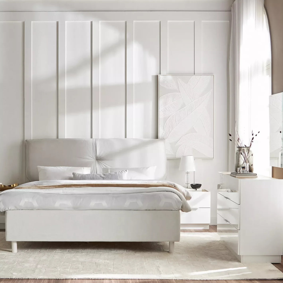 <strong>Product_type</strong>- lamsatfurniturellc