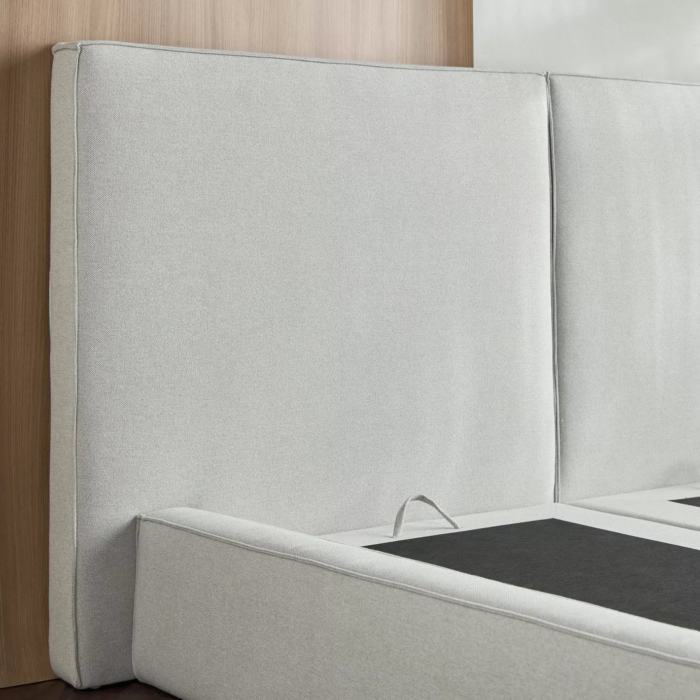 Experience Ultimate Comfort: Box Eclipse Super King Bed- 200x200 cm